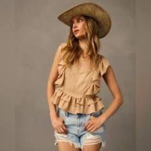 NWT Mustard Seed Boho Ruffle Blouse